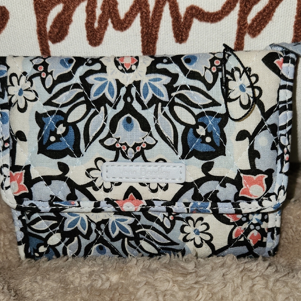 Vera Bradley Floral Patterned Women's Wallet